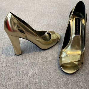 Steven by Steve Madden Gold High Heels - Size: 6.5